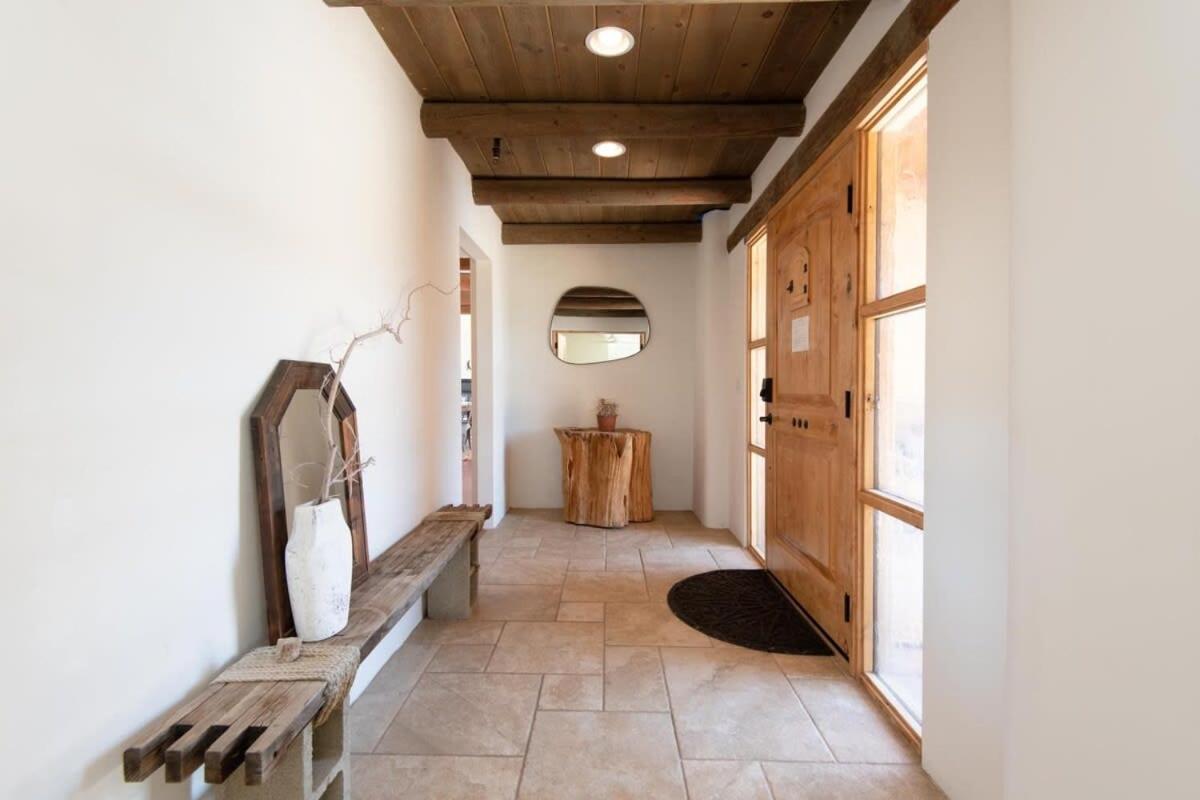 Renovated Lodge - Room 2 With Pool Access Джошуа-Три Экстерьер фото
